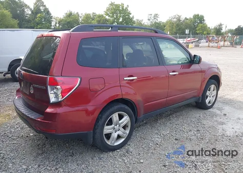 2010 Subaru Forester z USA, uszkodzony, nr VIN JF2SH6CBXAG901266